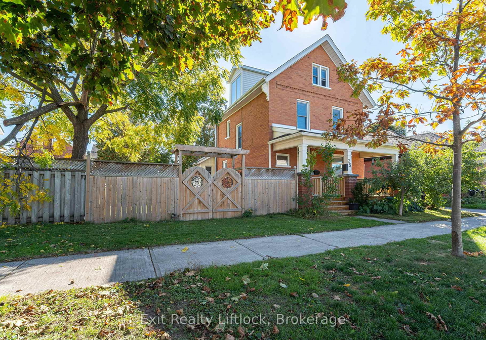 251-prince-street-peterborough-ontario-x13598754
