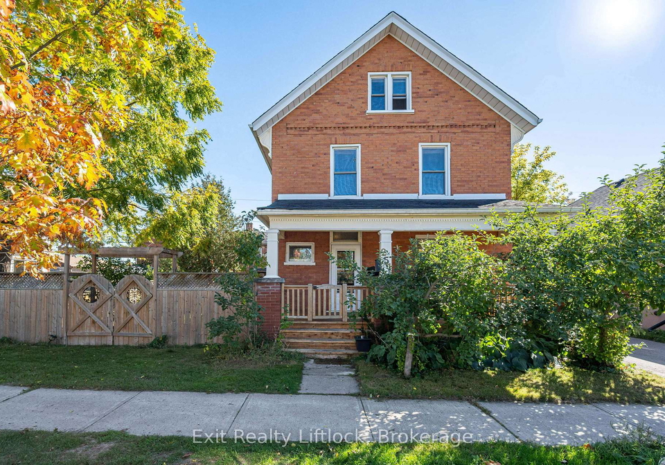 251-prince-street-peterborough-ontario-x13598754