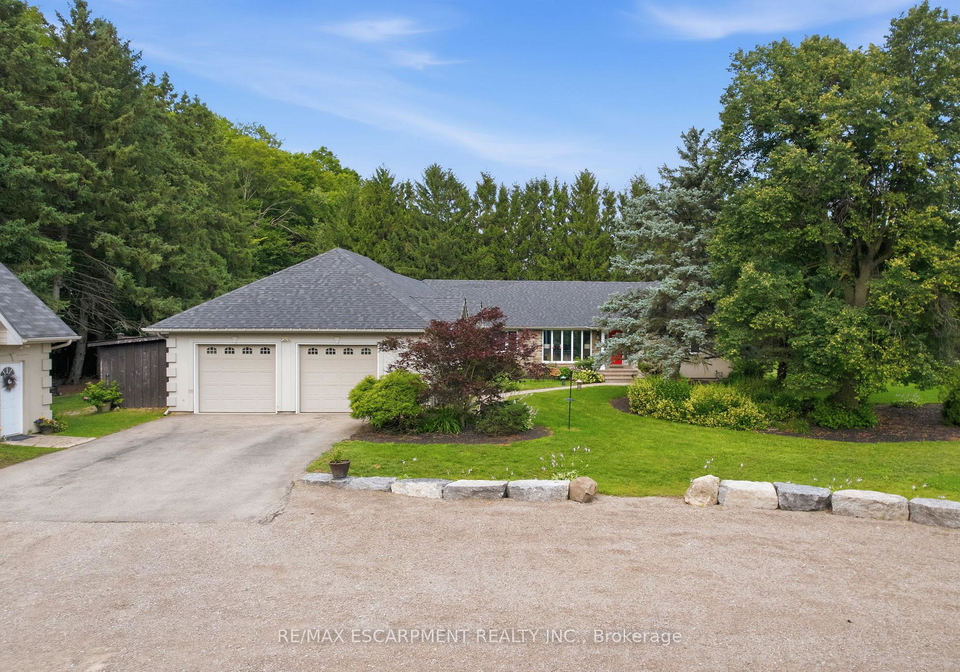 19-concession-5-e-hamilton-ontario-x13598914