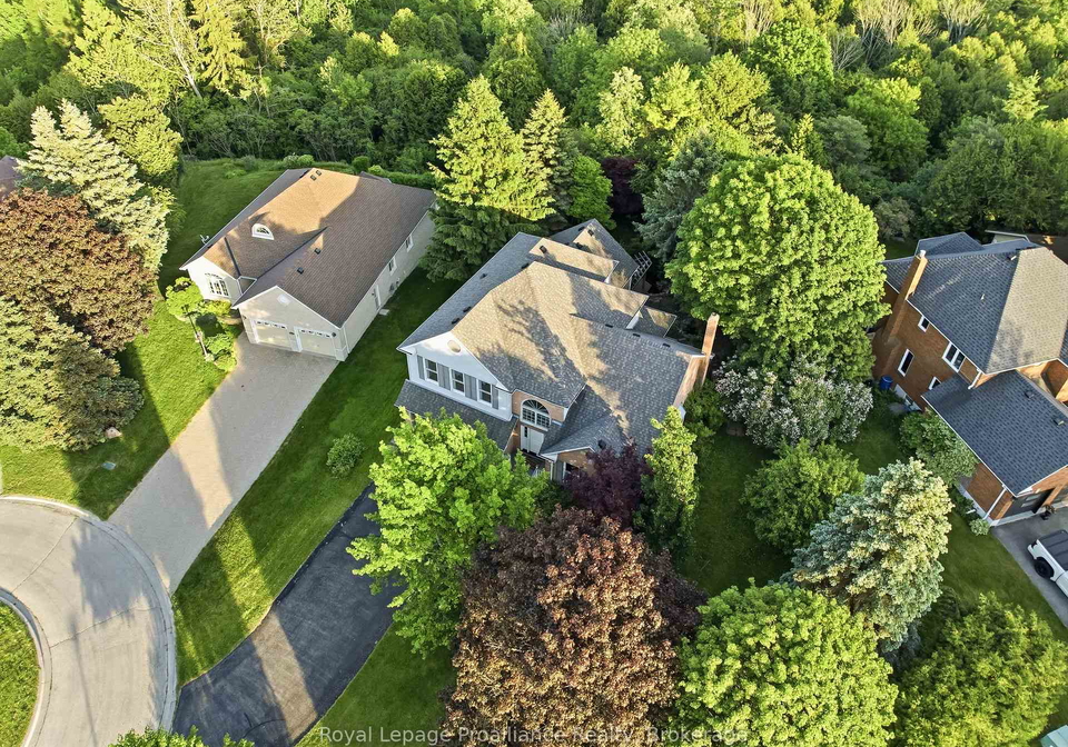 11-gibson-place-port-hope-ontario-x13599094
