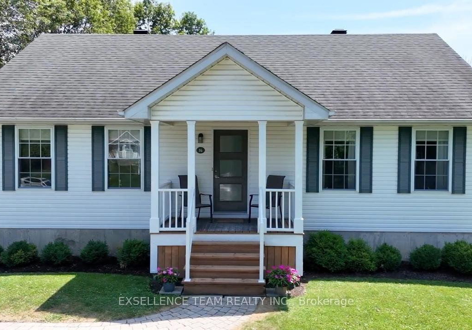 16-monk-street-south-glengarry-ontario-x13599160