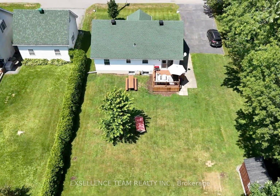 16-monk-street-south-glengarry-ontario-x13599160
