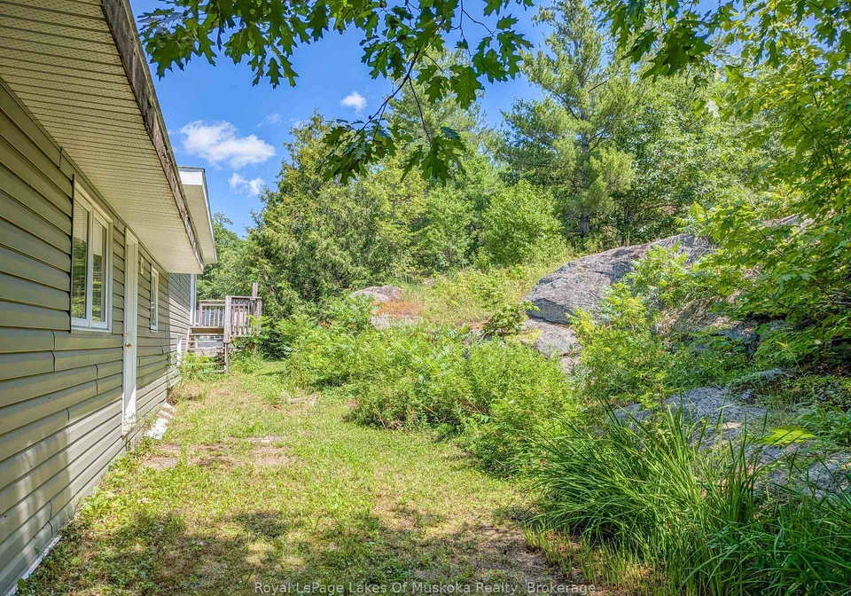 1314-winhara-road-gravenhurst-ontario-x13599200