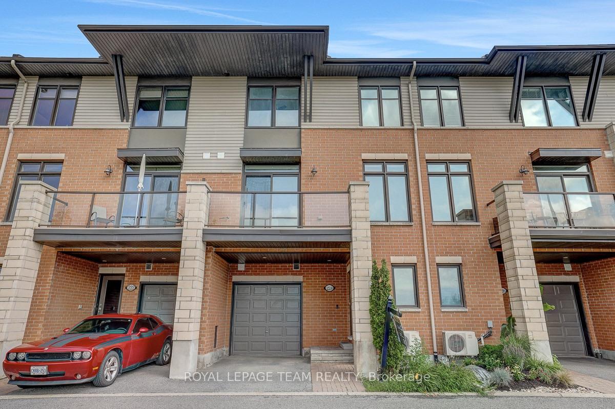 224-chaperal-private-ottawa-ontario-x13599270