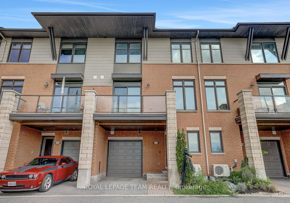 224-chaperal-private-ottawa-ontario-x13599270