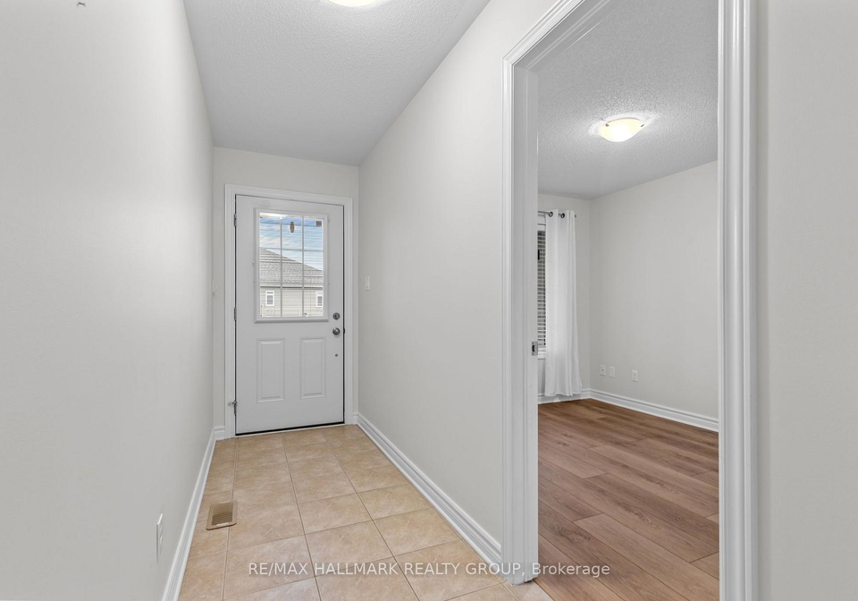 3-horton-street-mississippi-mills-ontario-x13599386