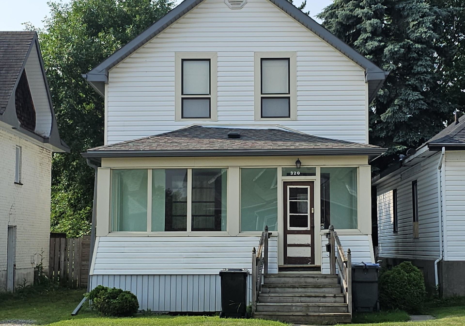 320-dease-street-thunder-bay-ontario-x13599552