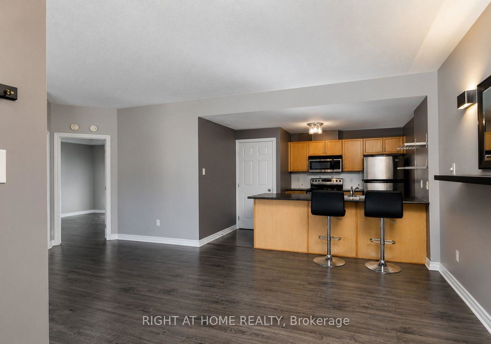 165-waterbridge-drive-ottawa-ontario-x13599566
