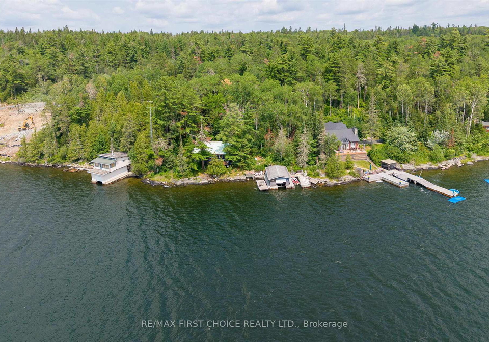 5a-burma-road-kenora-remote-area-ontario-x13599880