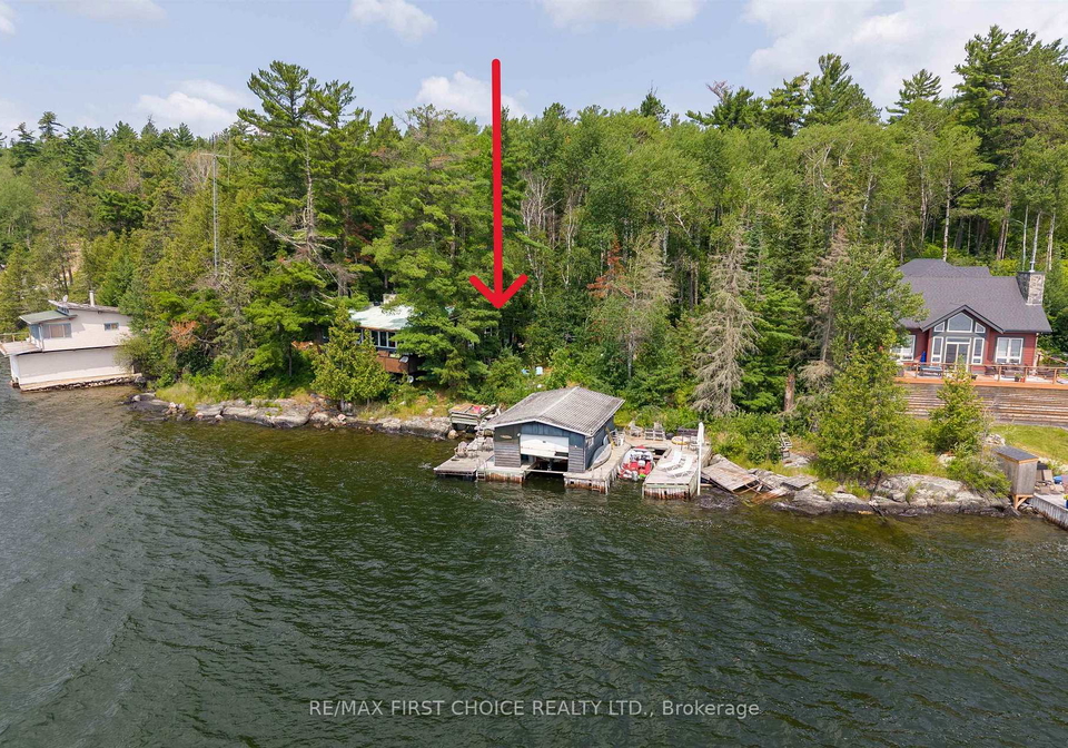 5a-burma-road-kenora-remote-area-ontario-x13599880