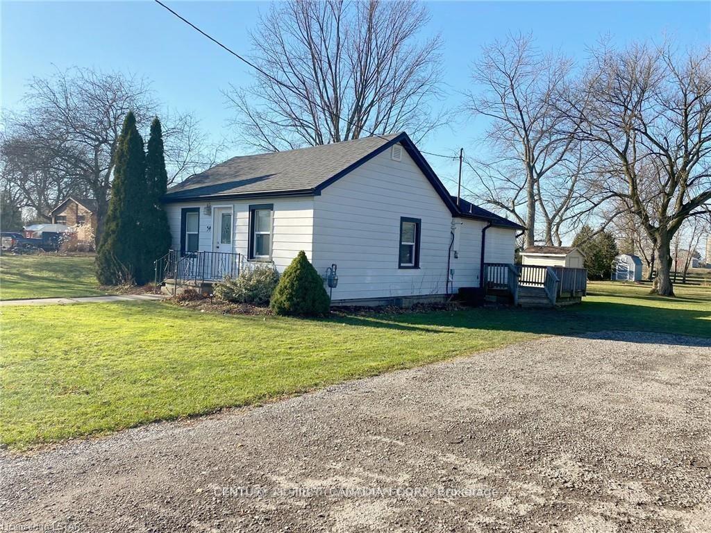 34-eureka-street-lambton-shores-ontario-x13600142