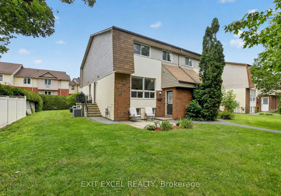 34a-forester-crescent-ottawa-ontario-x13600162