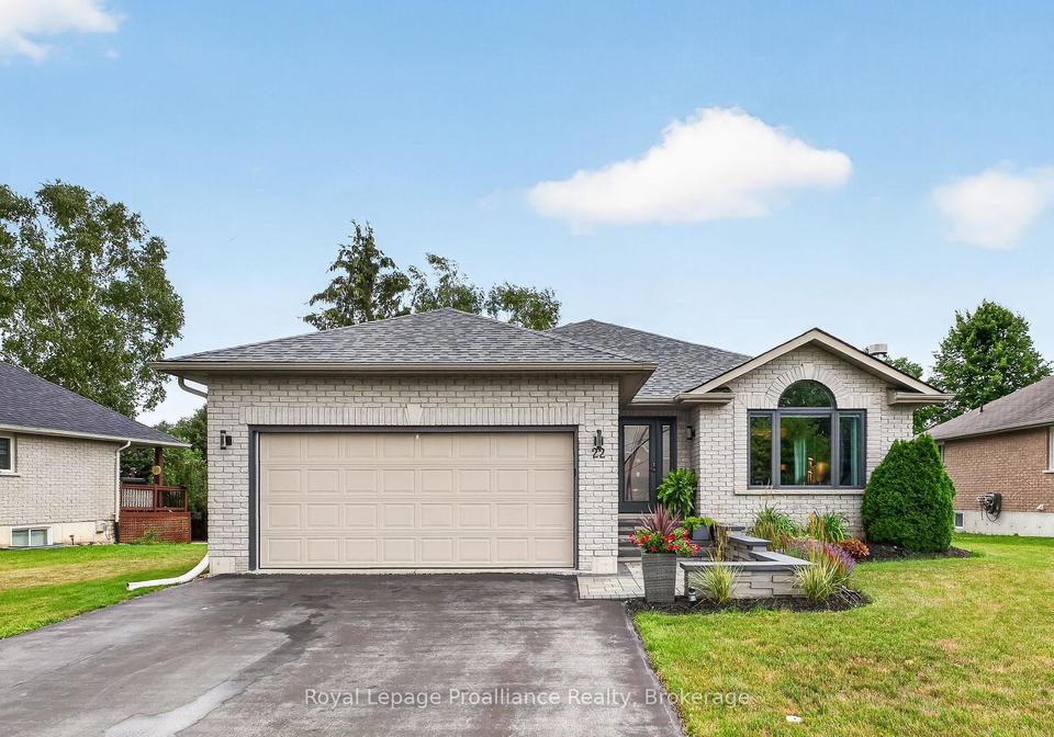 22-iroquois-avenue-brighton-ontario-x13600182