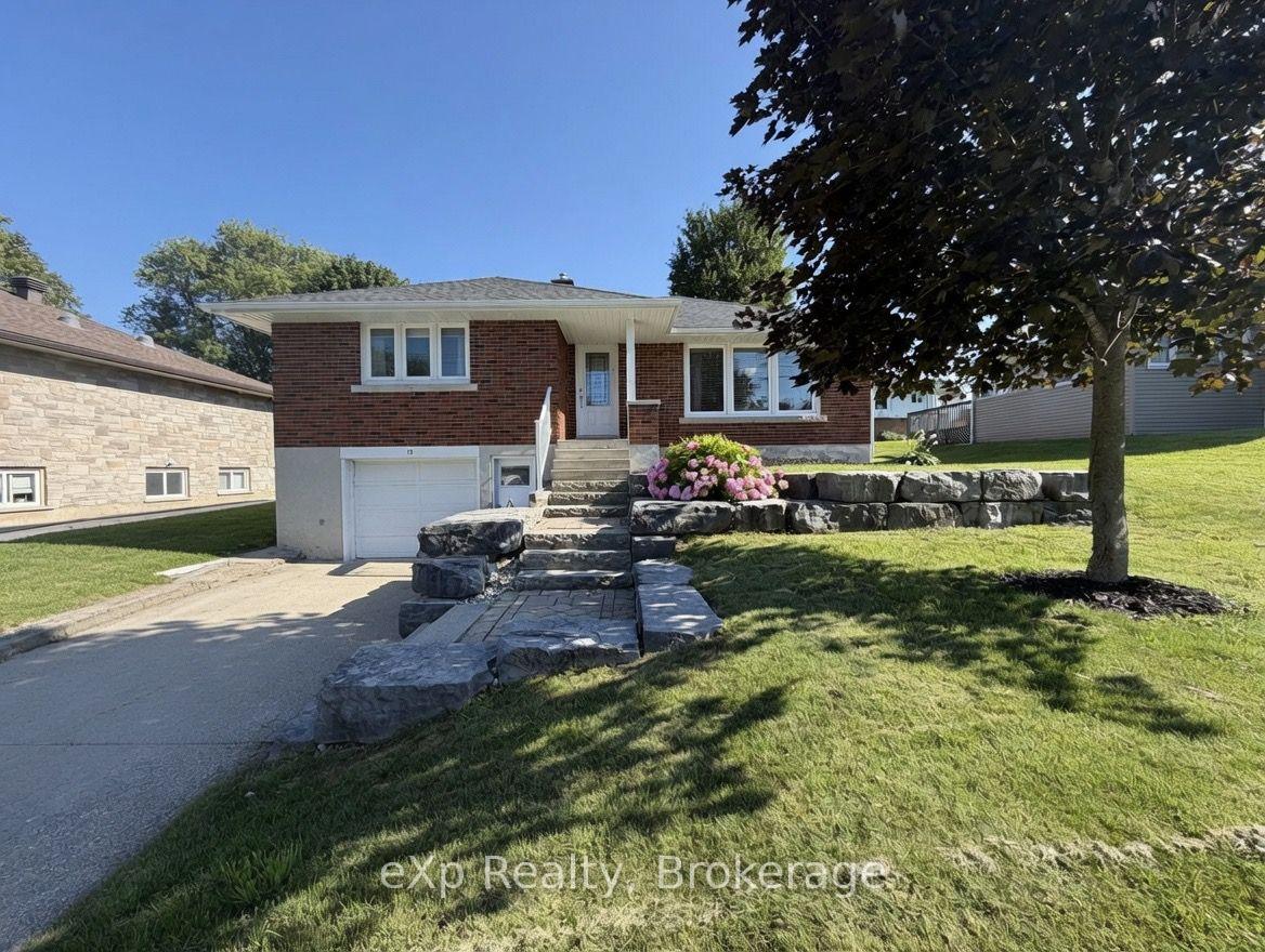 13-browns-avenue-brockton-ontario-x13600244