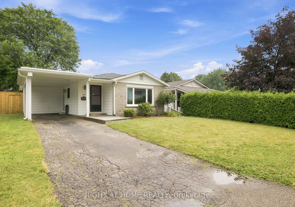 197-pinedale-drive-kitchener-ontario-x13600308