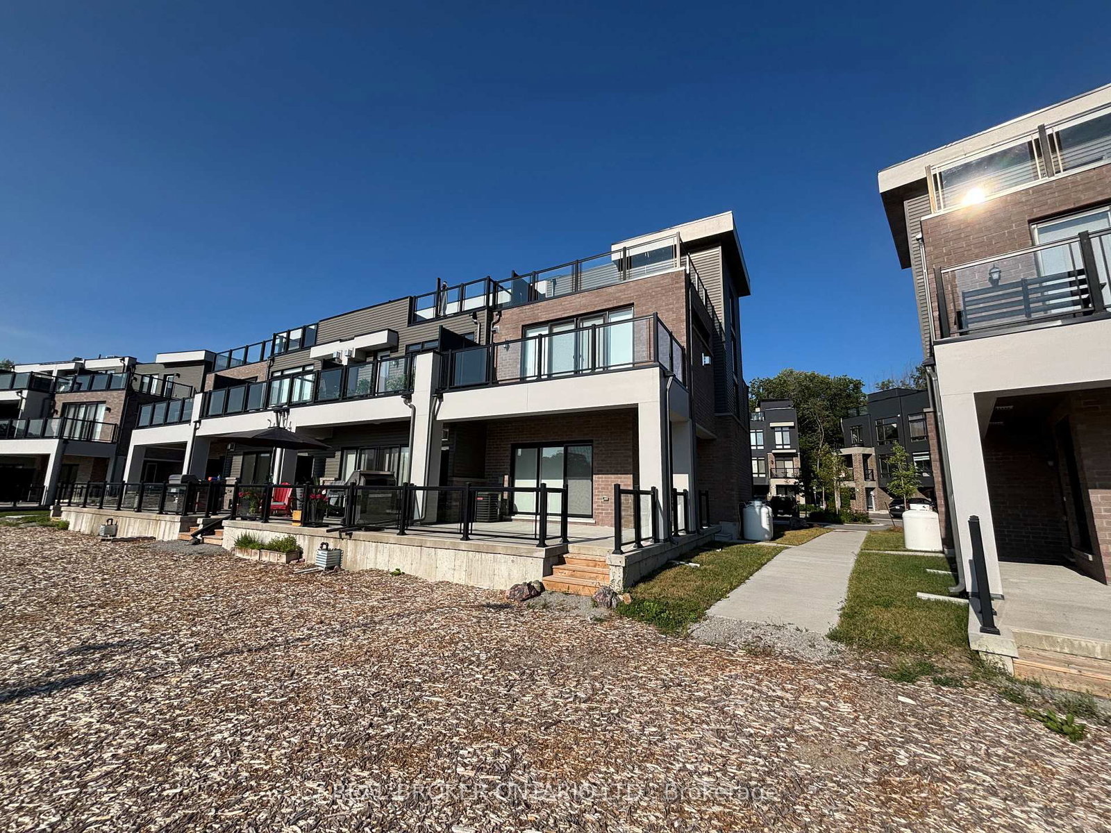 100-marina-village-drive-georgian-bay-ontario-x13600366
