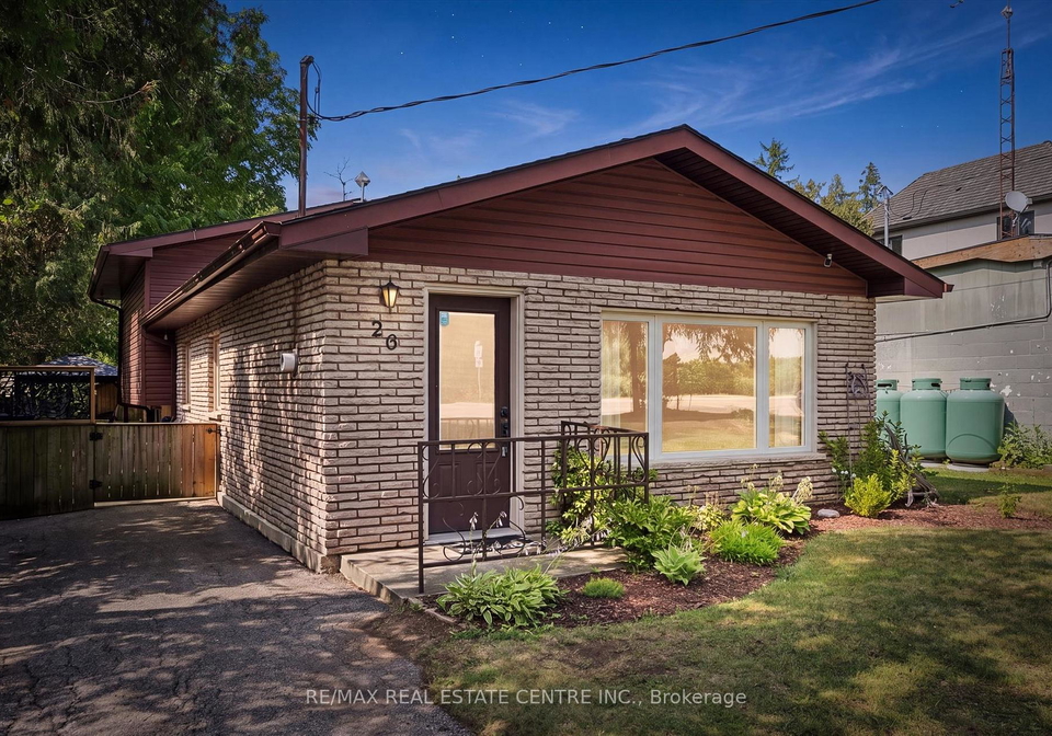 26-lake-road-cambridge-ontario-x13600378