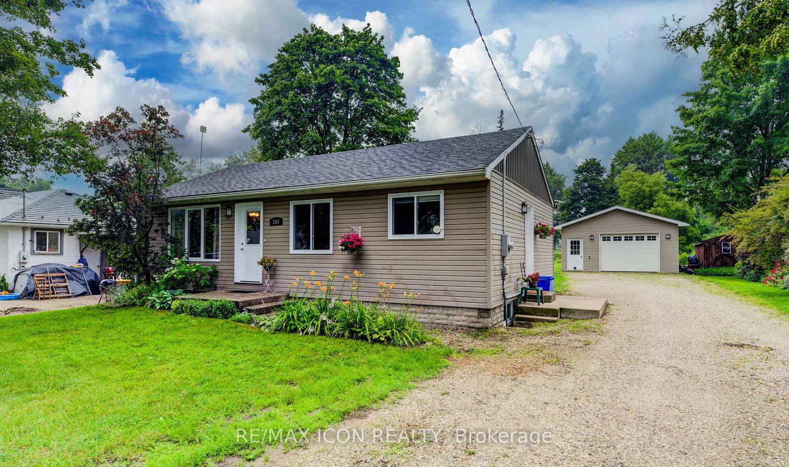 260-egremont-street-s-wellington-north-ontario-x13600574