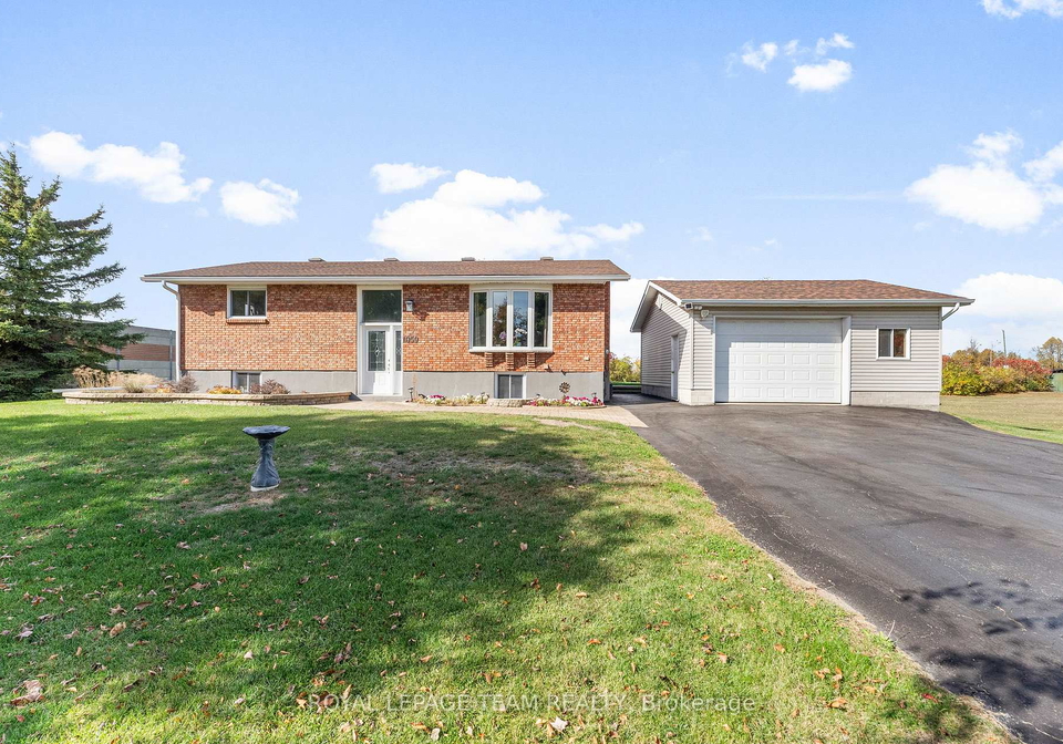 1059-flynn-avenue-ottawa-ontario-x13600604