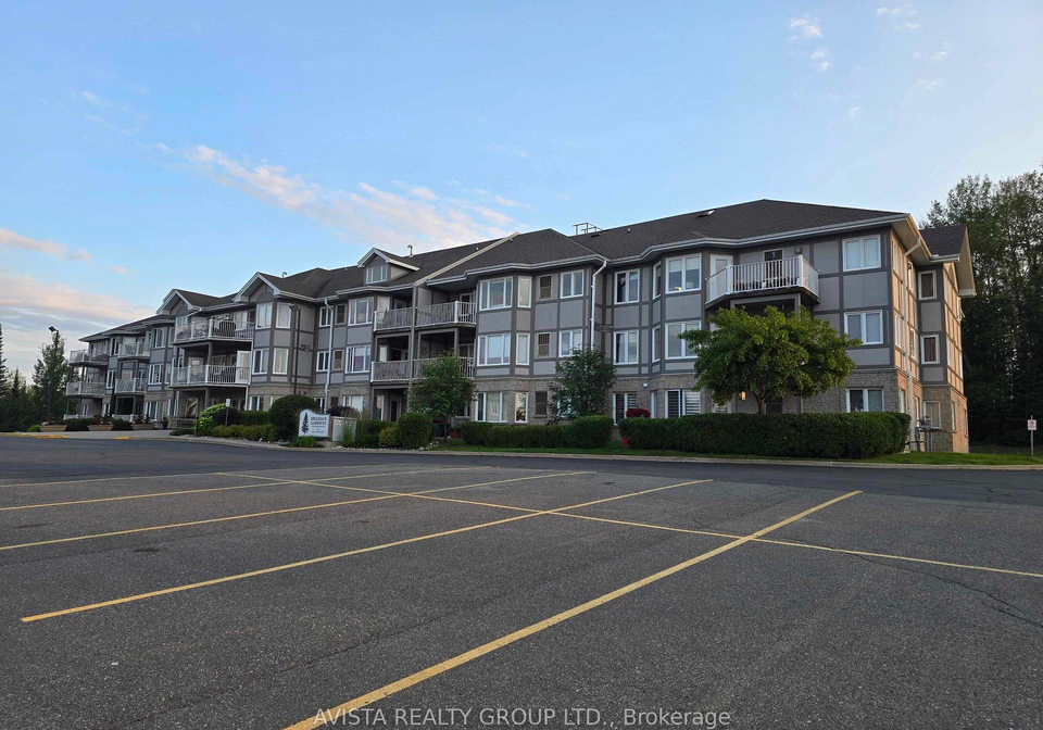 315-hilldale-road-suite-108-thunder-bay-ontario-x13600622