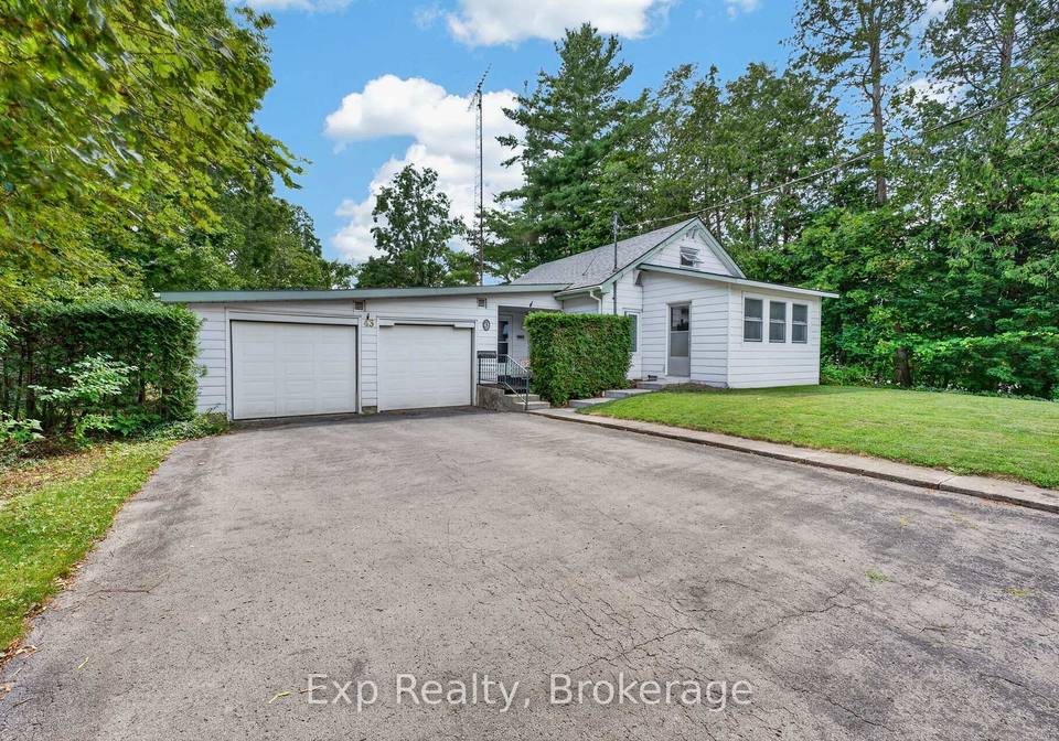 43-paul-street-prince-edward-county-ontario-x13600632