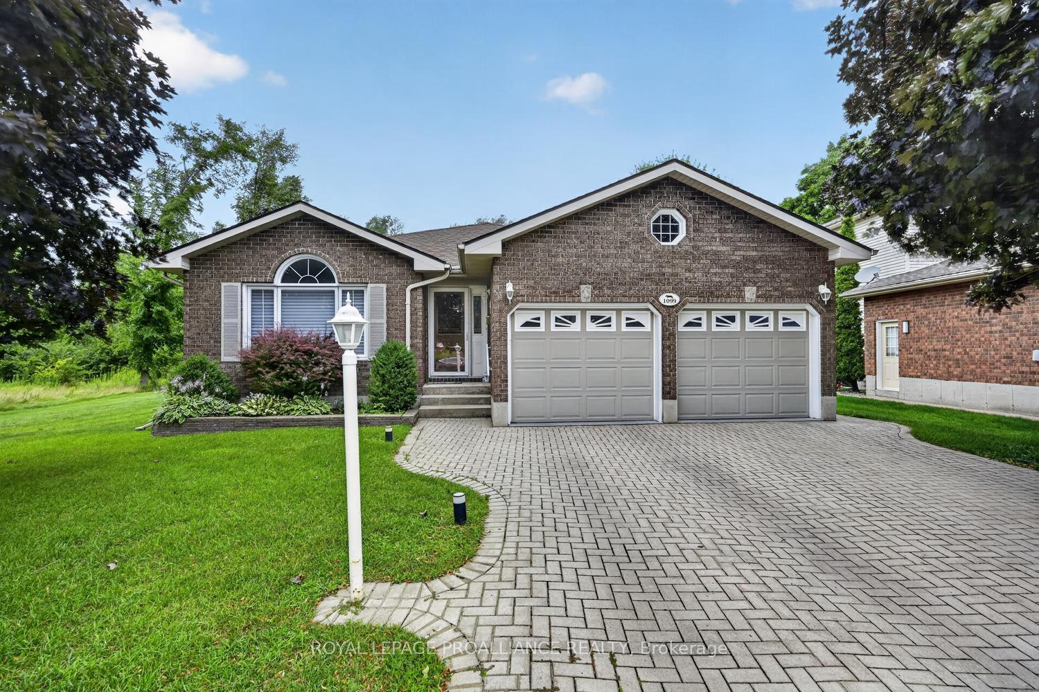 1099-bridlewood-drive-brockville-ontario-x13600746