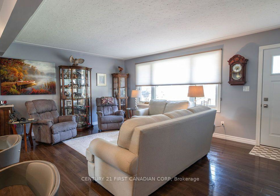252-rapley-street-strathroy-caradoc-ontario-x13600782
