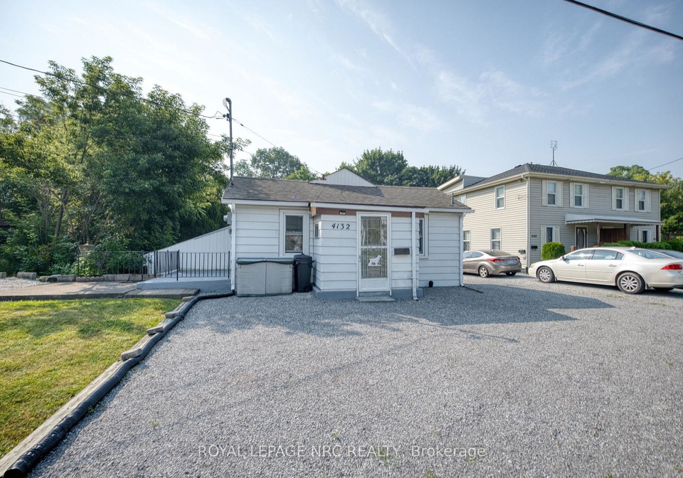 4132-chippawa-parkway-niagara-falls-ontario-x13600802