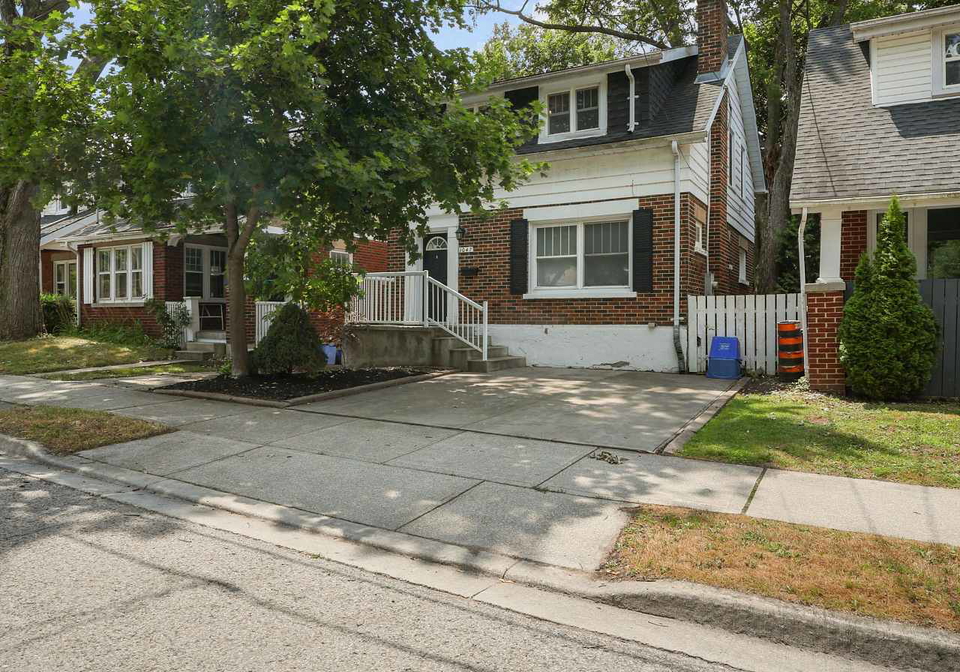 1047-patricia-street-london-east-ontario-x13601016