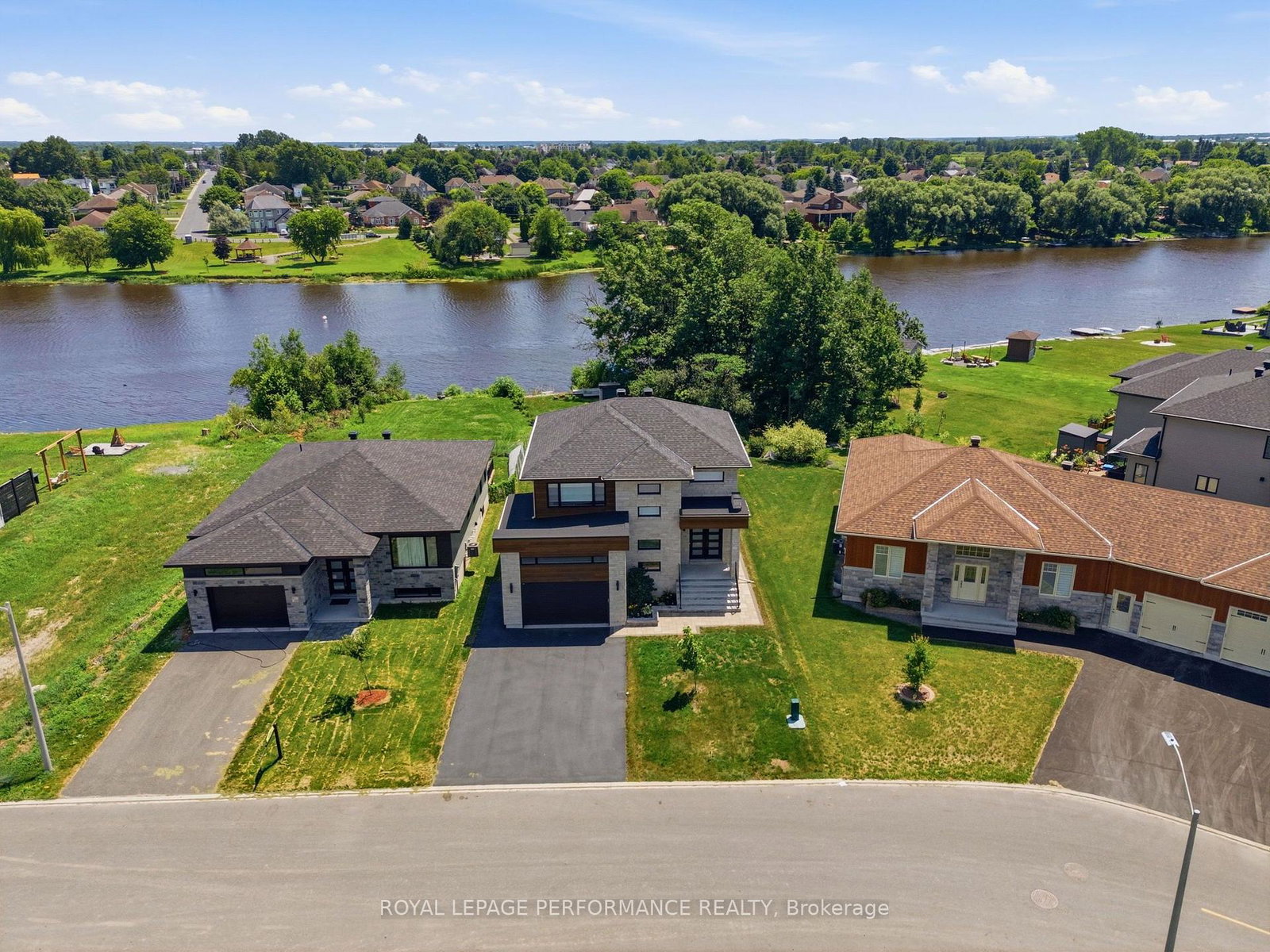 504-barrage-street-casselman-ontario-x13601162
