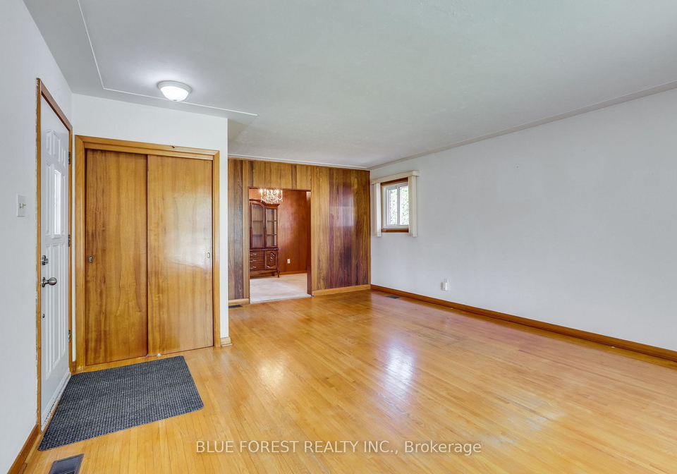 1201-patann-drive-london-east-ontario-x13601206