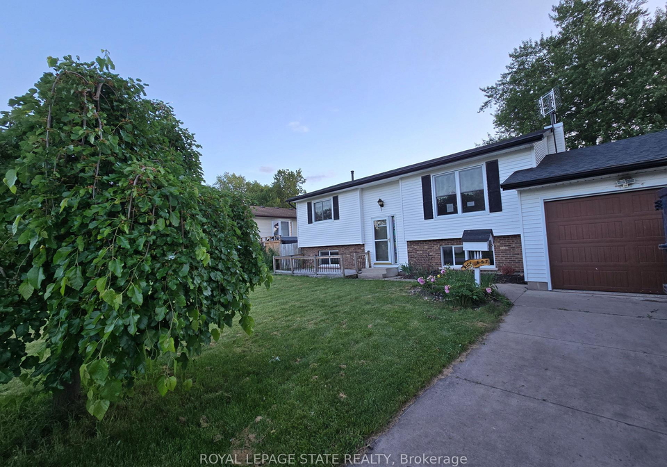 697-ferndale-avenue-fort-erie-ontario-x13601236