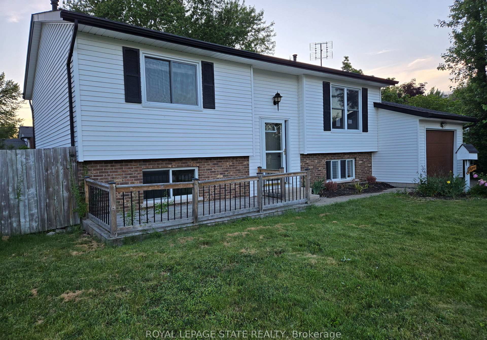 697-ferndale-avenue-fort-erie-ontario-x13601236