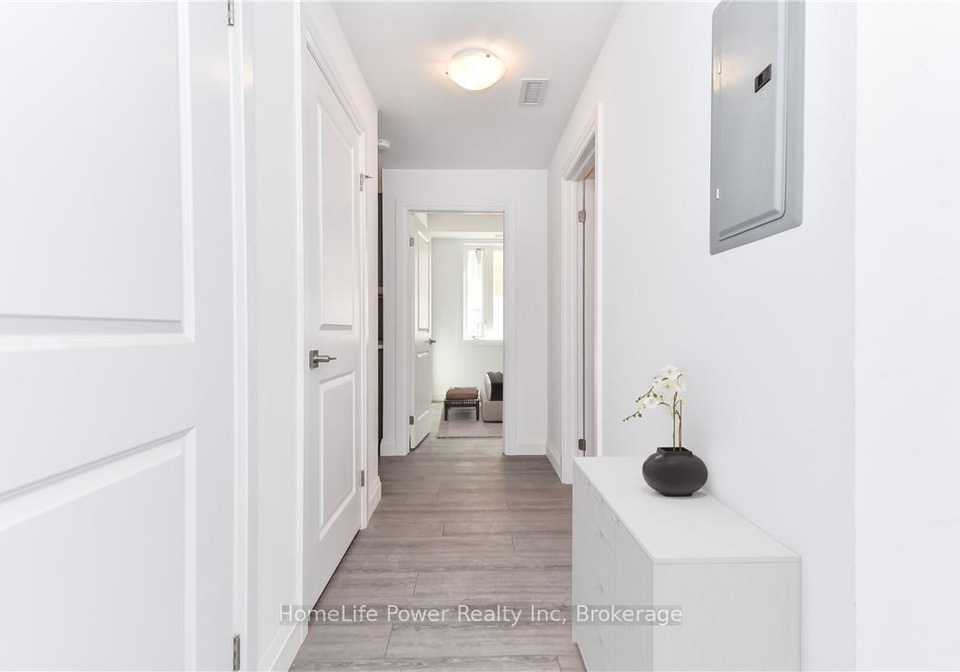 170-northumberland-street-north-dumfries-ontario-x13601308