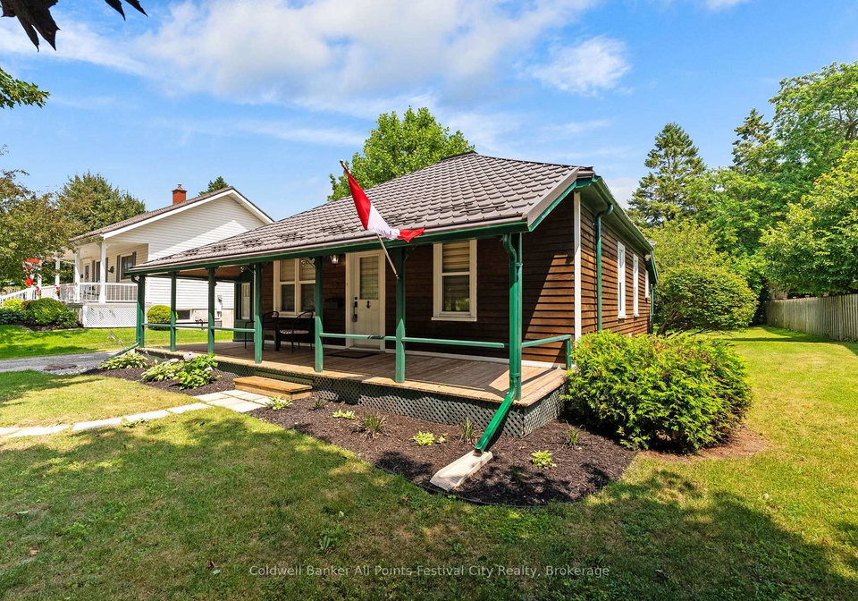 135-essex-street-goderich-ontario-x13601354