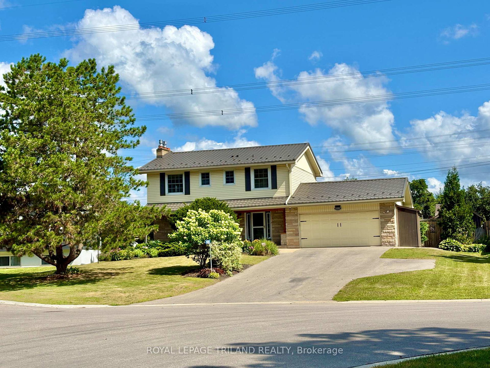 10201-lynhurst-park-drive-southwold-ontario-x13601400