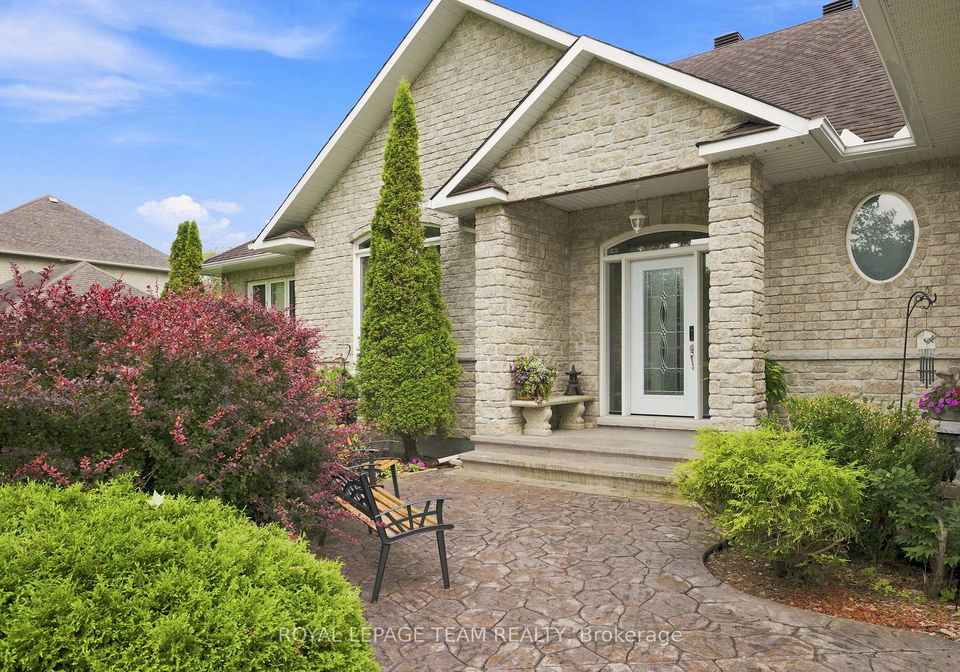 6810-pebble-trail-way-ottawa-ontario-x13601406