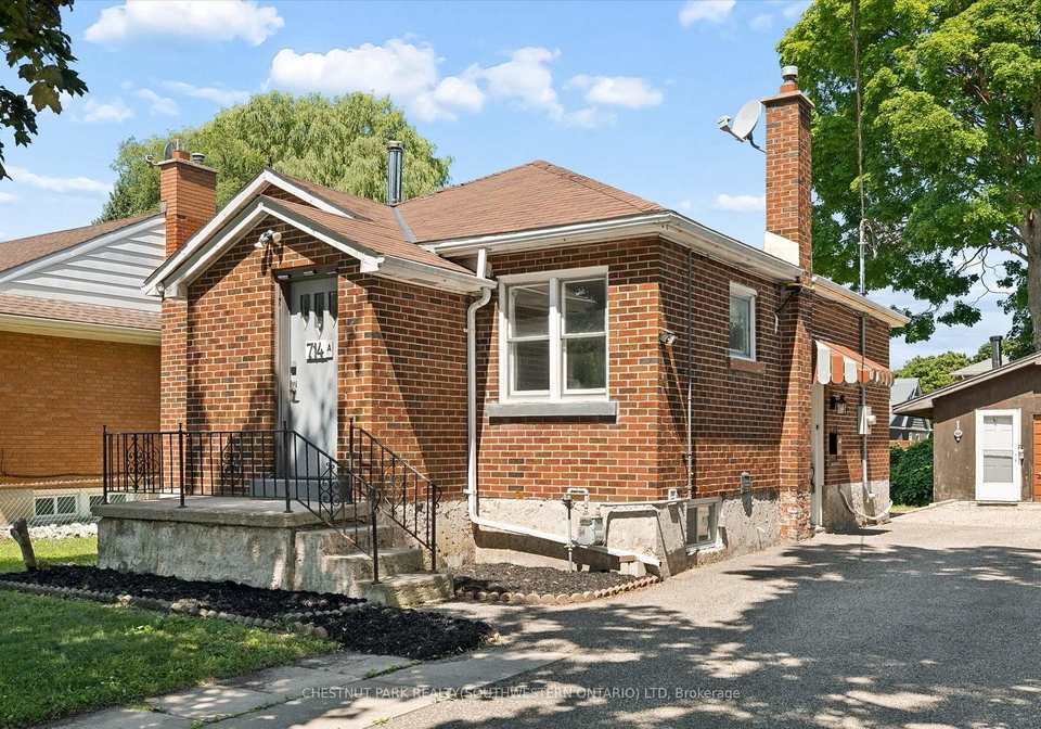 714-frederick-street-kitchener-ontario-x13601426