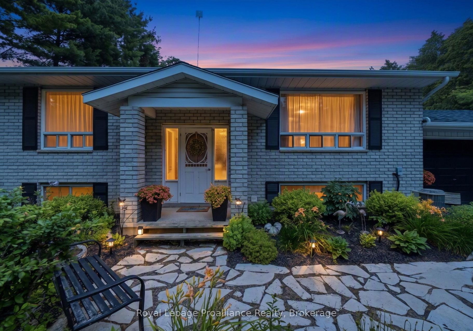 384-carson-road-centre-hastings-ontario-x13601440