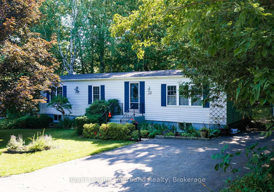 16-huron-lane-ashfield-colborne-wawanosh-ontario-x13601906