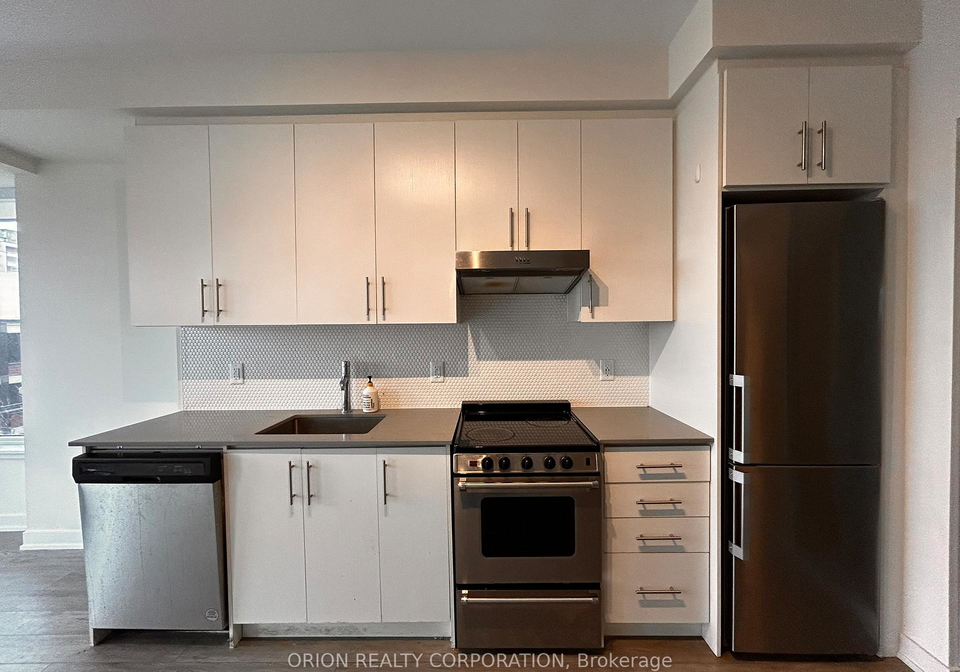 212-king-william-street-hamilton-ontario-x13602064