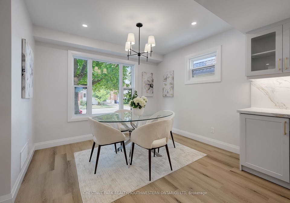 34-moore-avenue-n-waterloo-ontario-x13602180