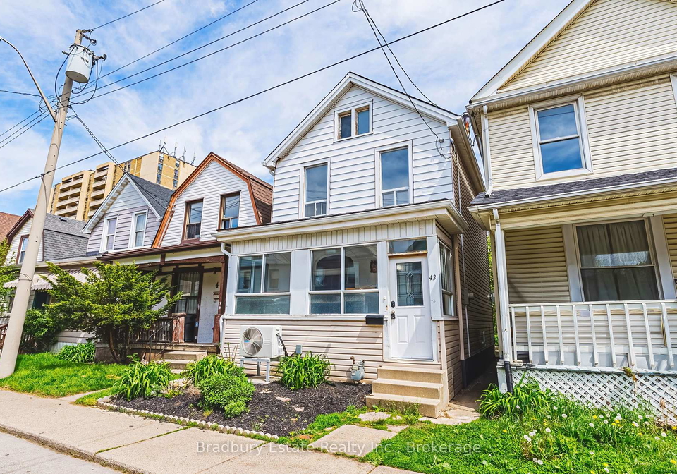 43-harvey-street-hamilton-ontario-x13602212