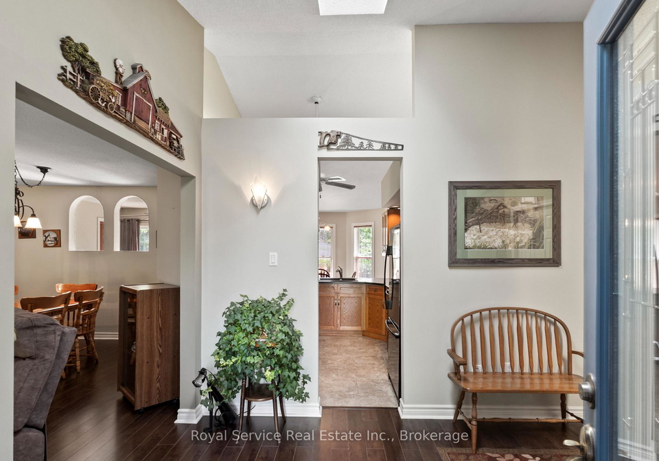 33-russell-hill-road-kawartha-lakes-ontario-x13602218