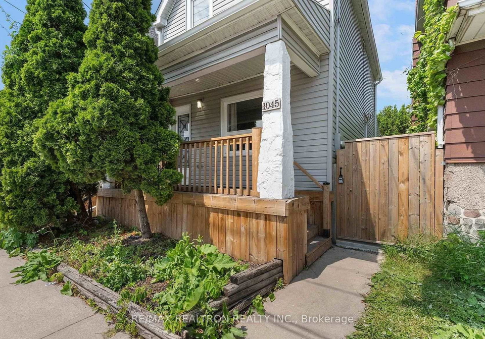 1045-cannon-street-e-hamilton-ontario-x13602282