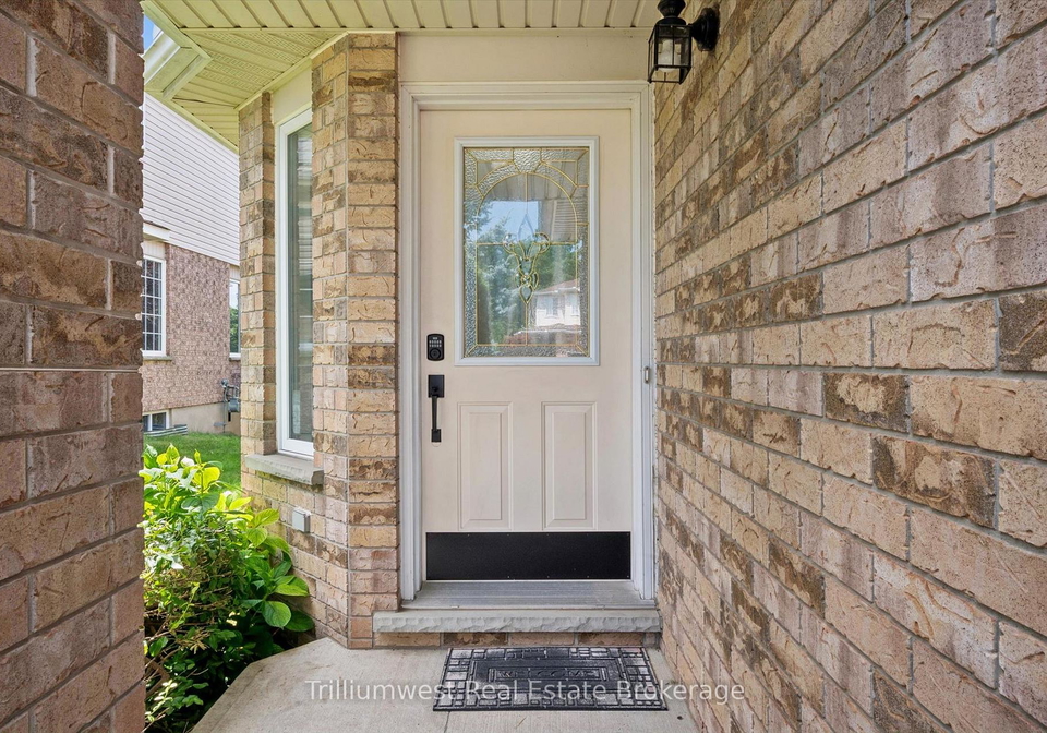 26-critcher-avenue-cambridge-ontario-x13602302