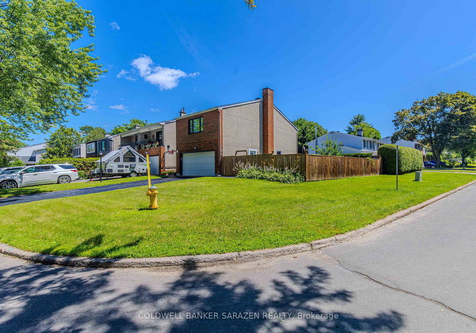 34-hobart-crescent-ottawa-ontario-x13602482