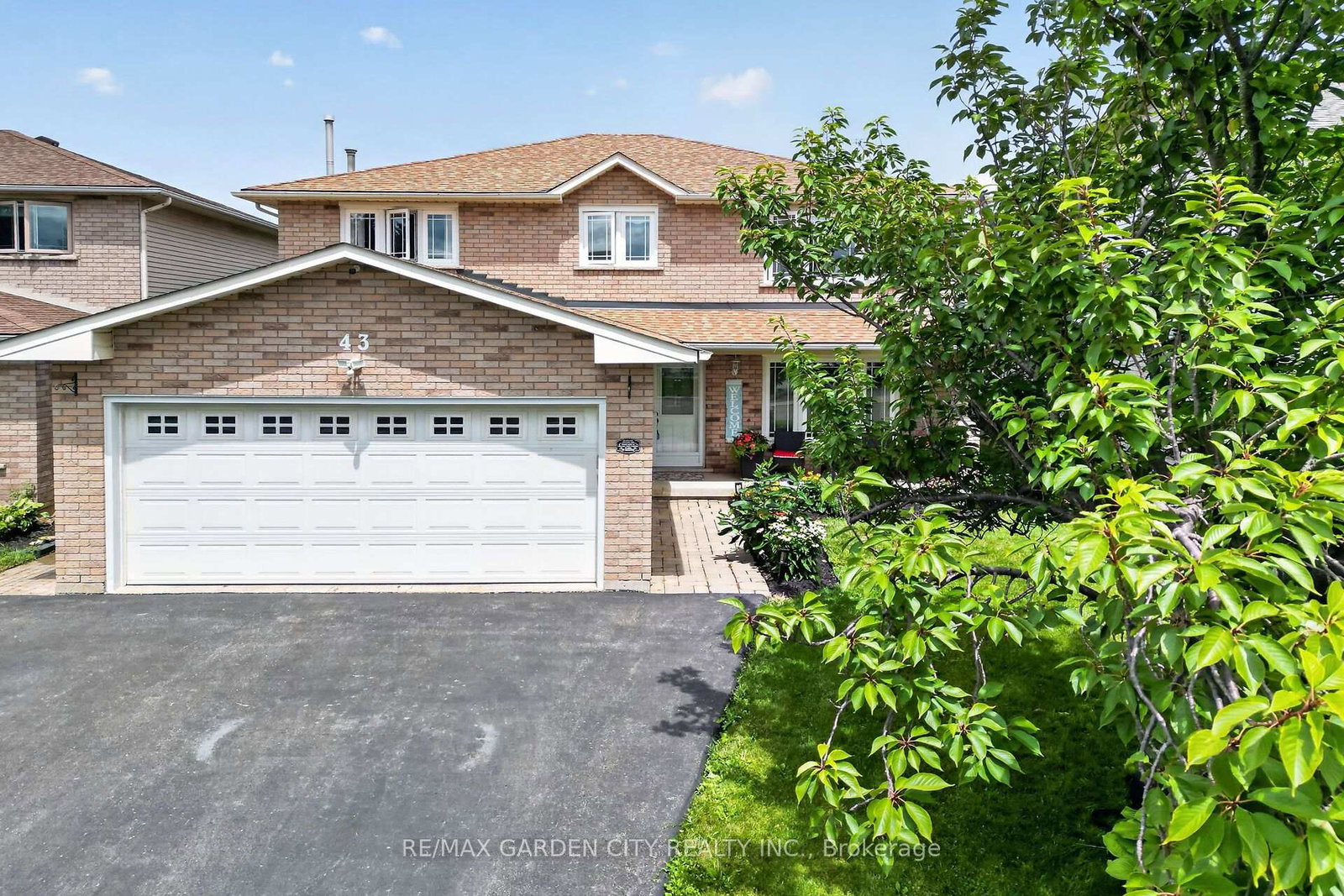 43-bonaparte-way-hamilton-ontario-x13602540