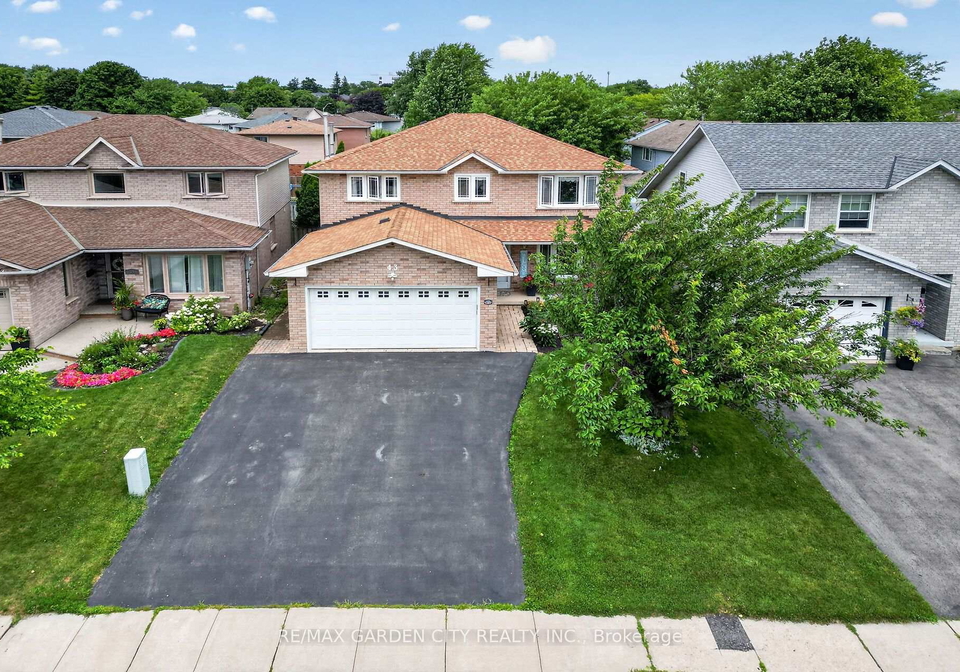 43-bonaparte-way-hamilton-ontario-x13602540