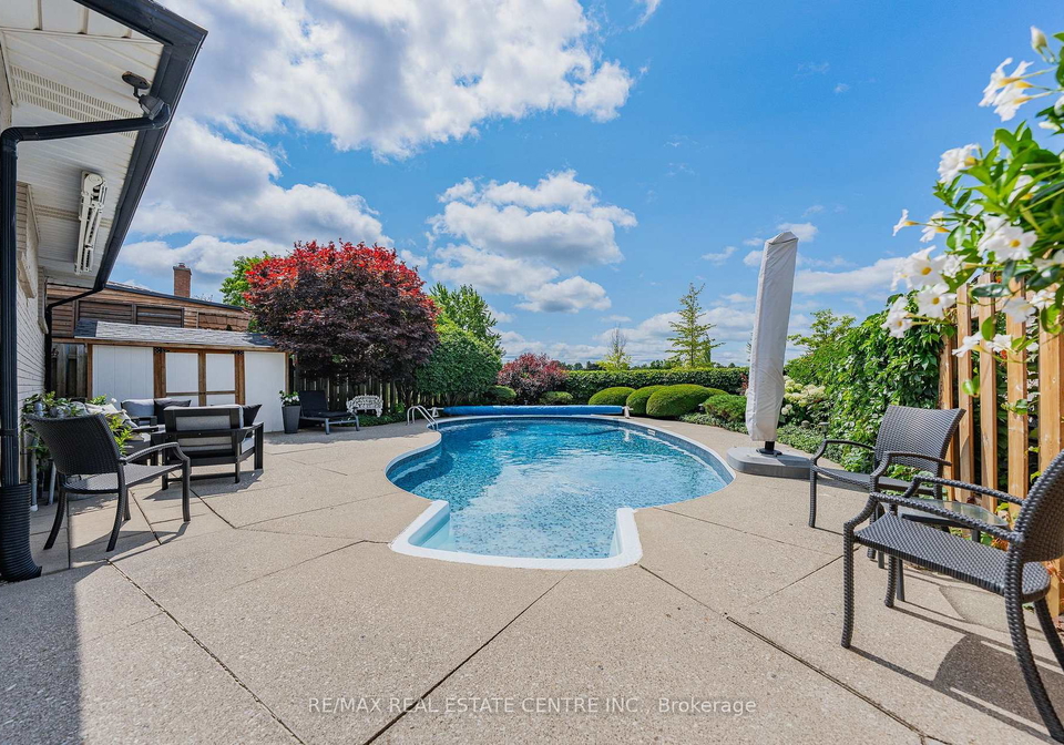 107-laurentian-drive-kitchener-ontario-x13602562